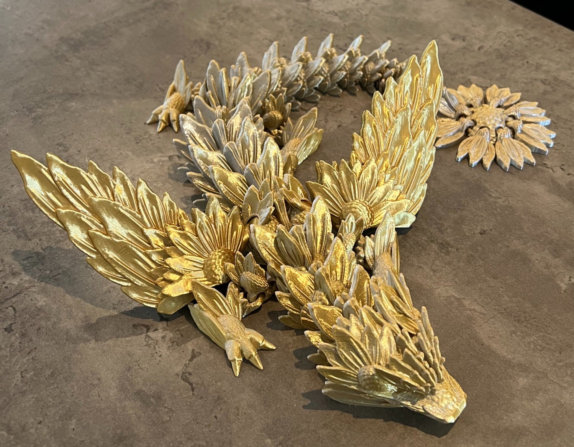 Enchanted Sunflower Dragon with Wings - Fully Articulated 3D Print - Theboxanddice