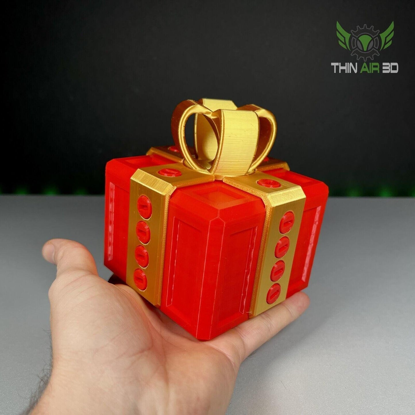 The Ultimate Challenge Gift Box - Standard Size - 20 Screws in Red and Gold - Theboxanddice