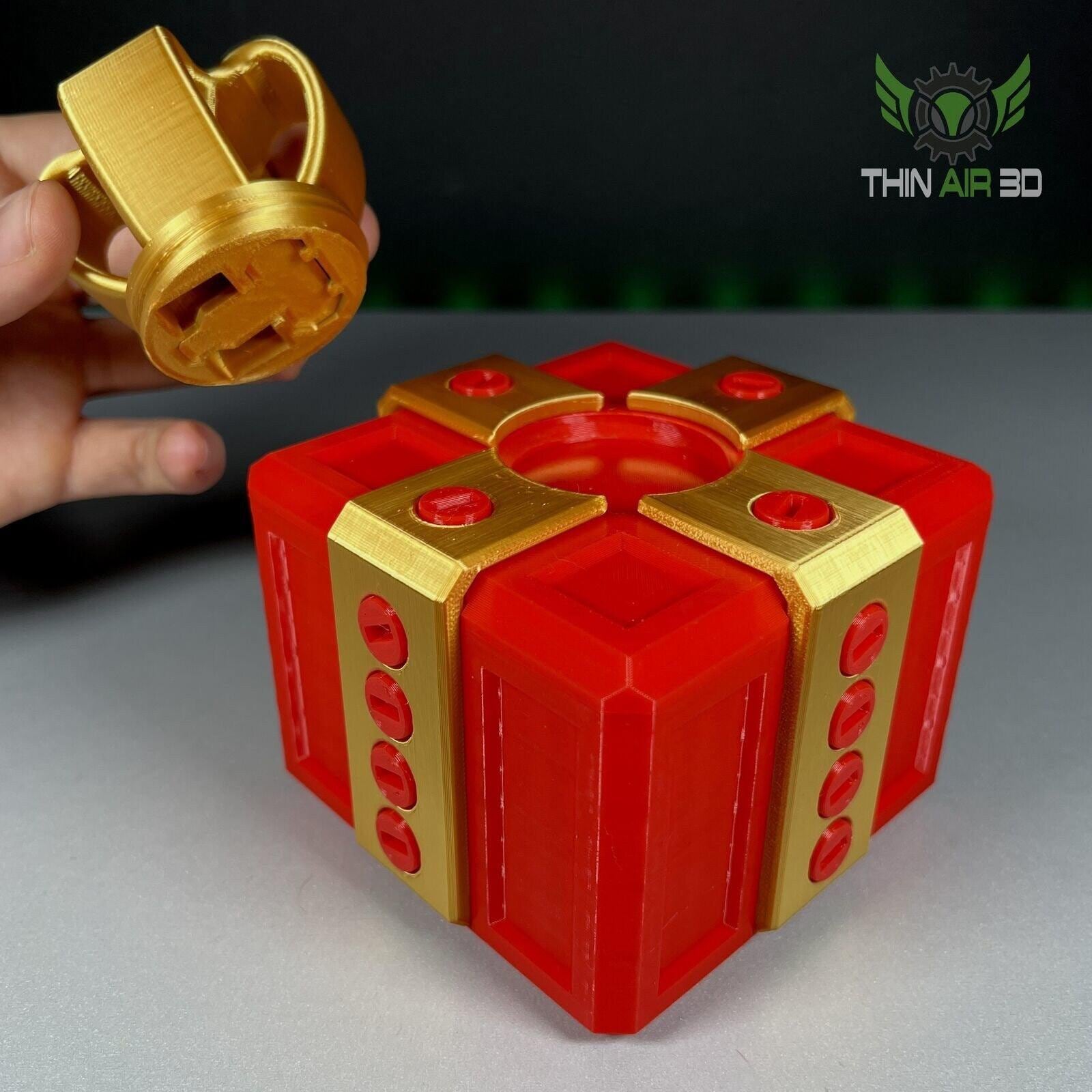 The Ultimate Challenge Gift Box - Standard Size - 20 Screws in Red and Gold - Theboxanddice